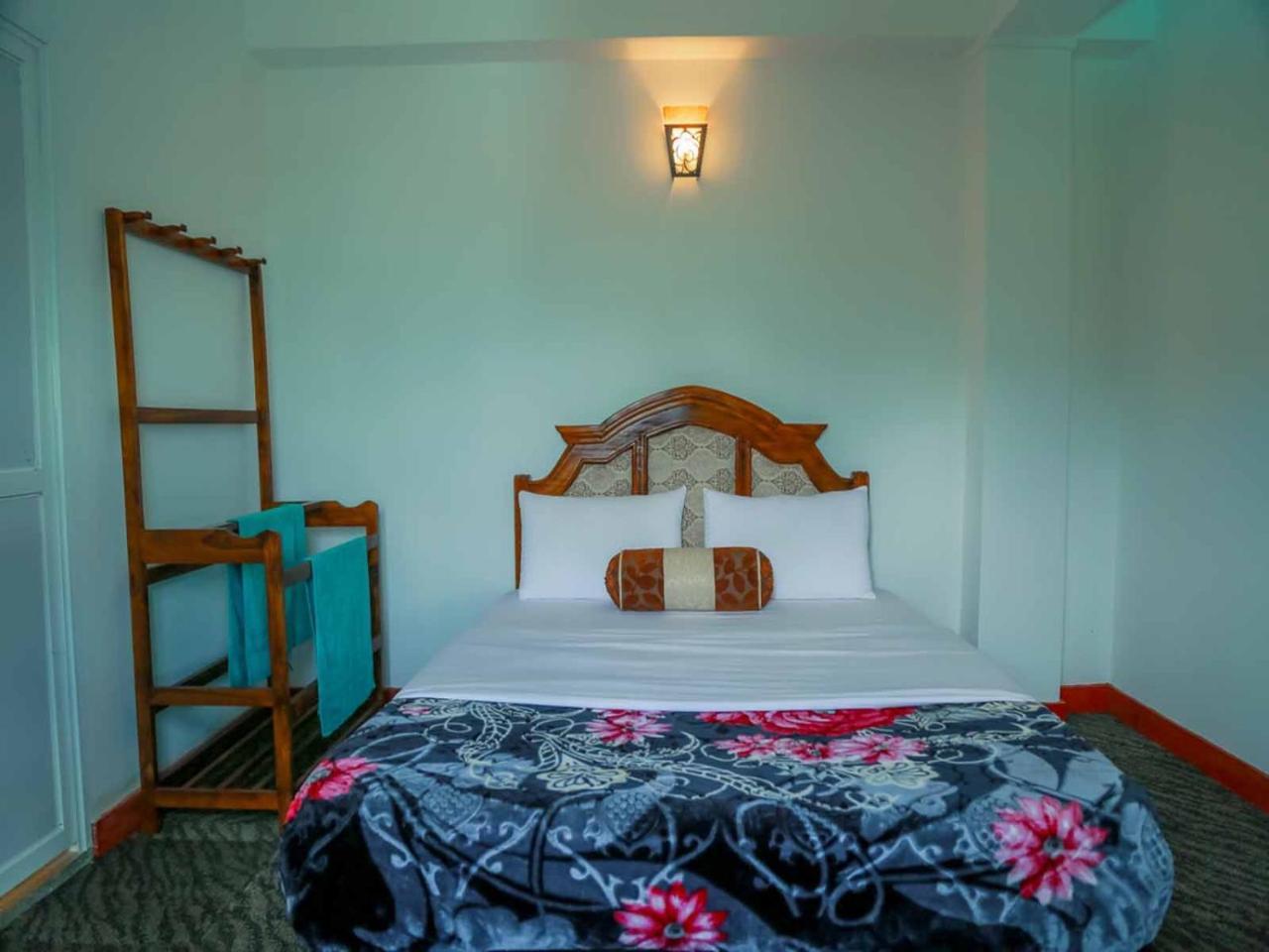 Namadi Nest Home Stay นูวาราเอลิยา ภายนอก รูปภาพ